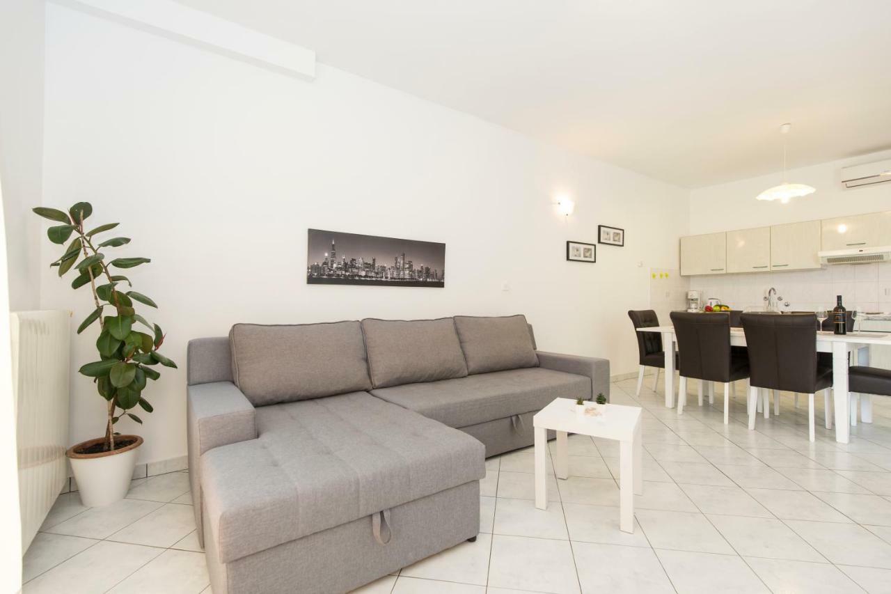 Apartments Cekada Labin  Luaran gambar